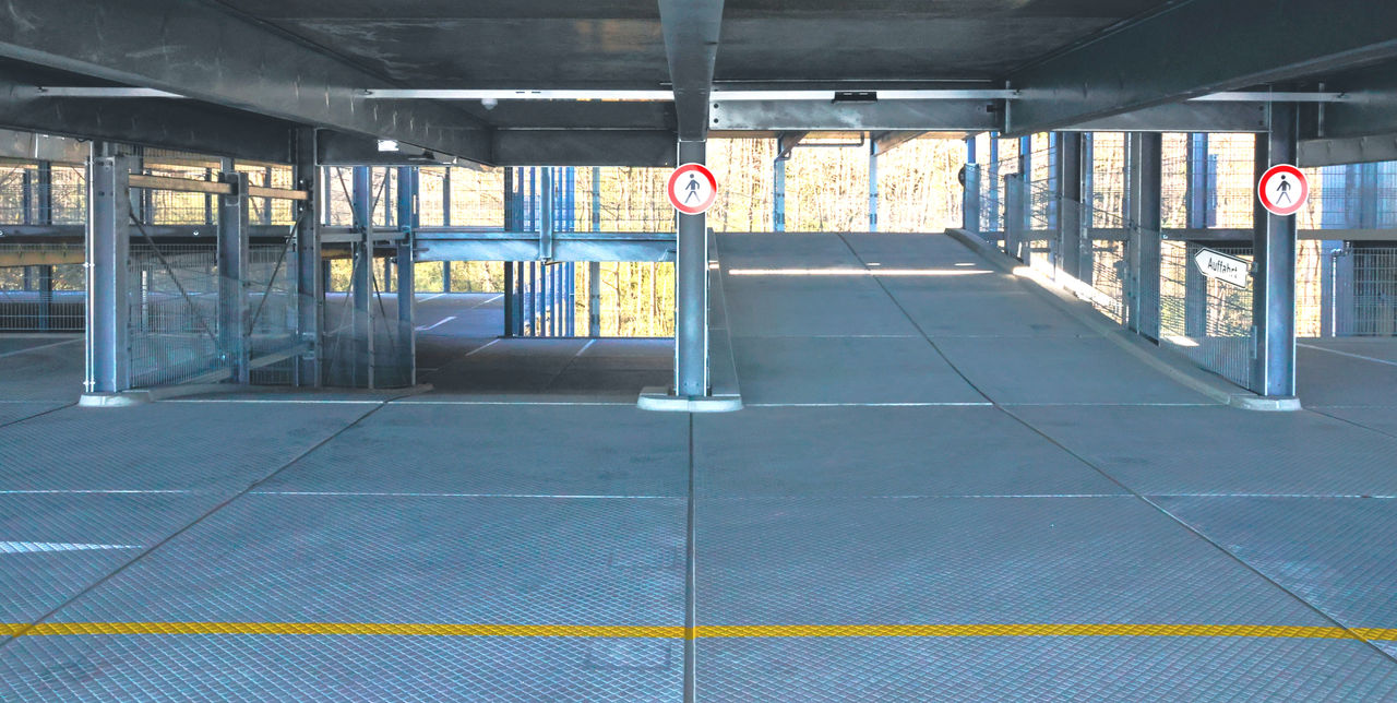 Erasbach, Parkhaus Huber SE