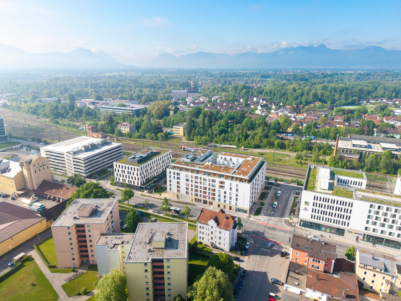Rosenheim, Studentenwohnheim und Seniorenwohnzentrum