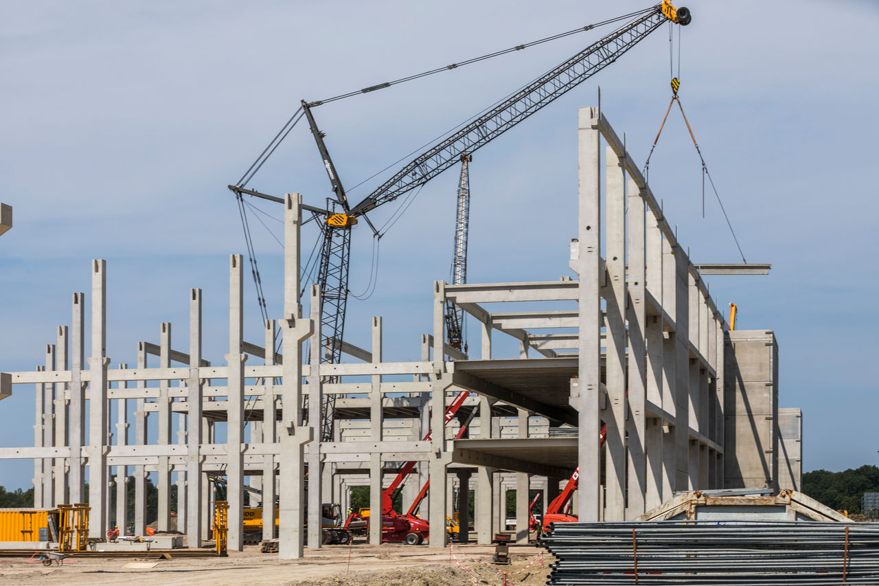 Rohbau mit Betonfertigteile