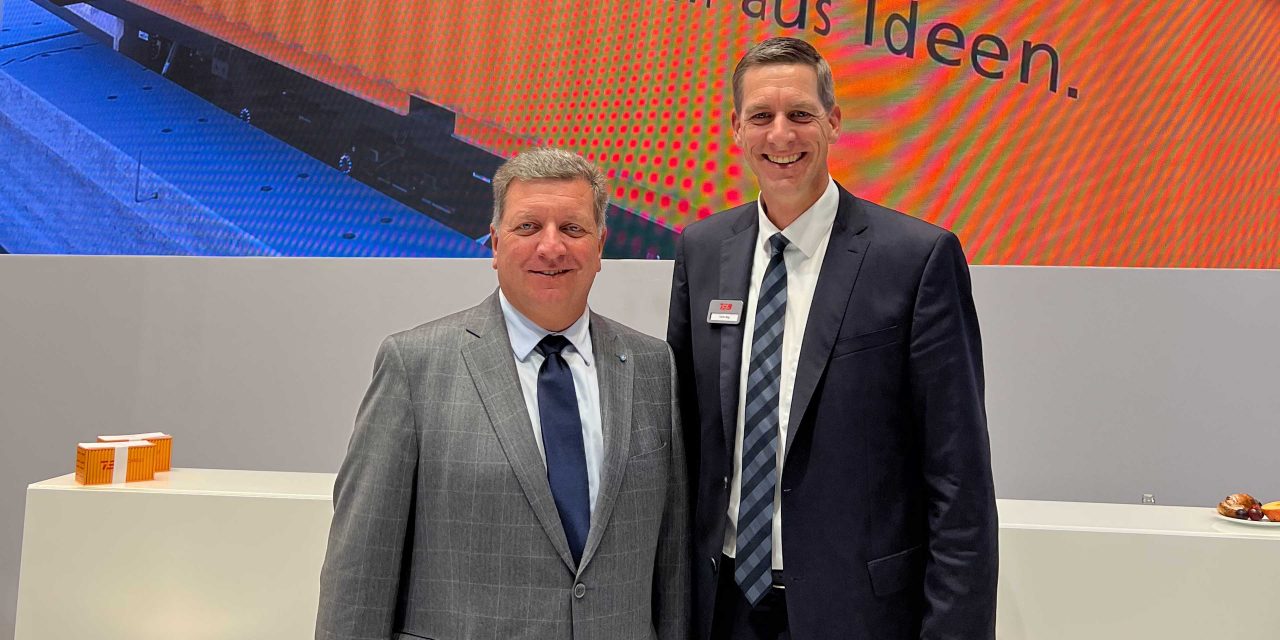 Bayerische Verkehrsminister Christian Bernreiter und Stefan Bögl