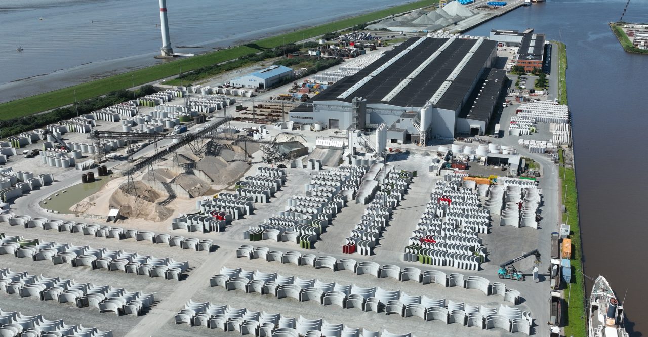 Boom in der Windenergie: Firmengruppe Max Bögl steigert erneut Produktionskapazität für Hybridtürme