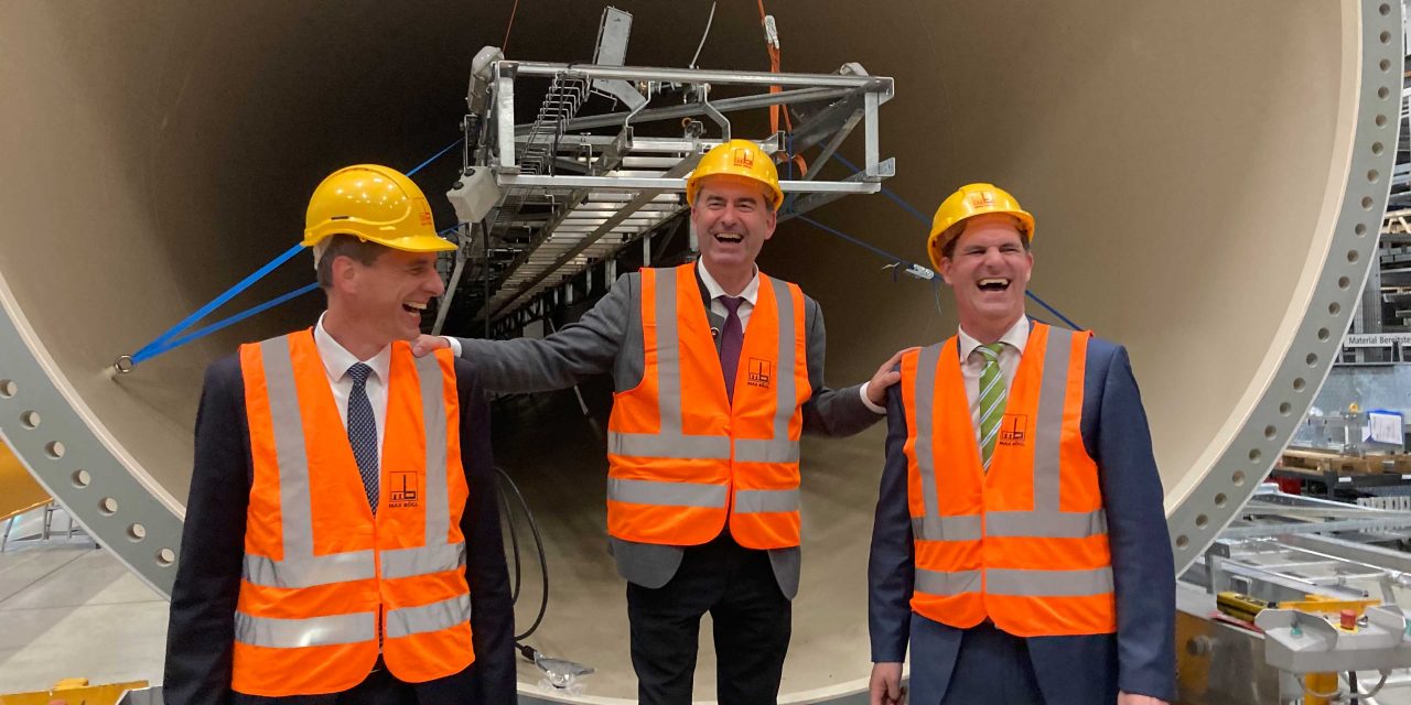 Hubert Aiwanger besucht Firmengruppe Max Bögl