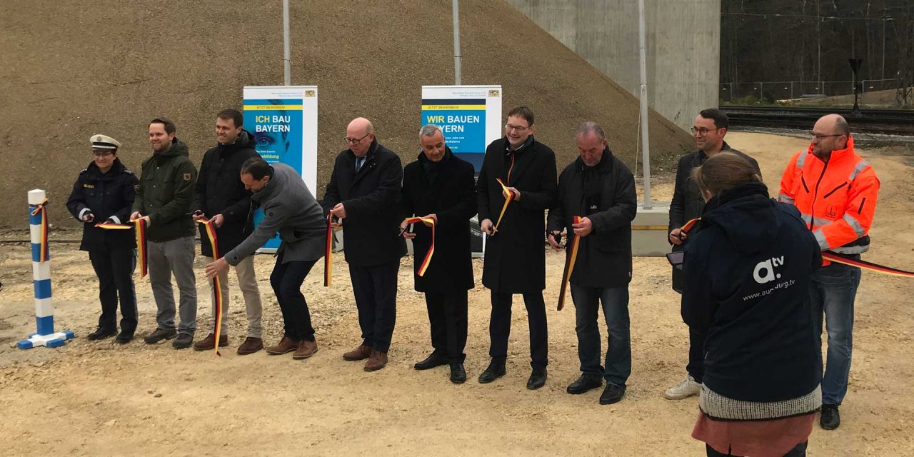 Neue Bahnbrücke in Günzburg offiziell eröffnet