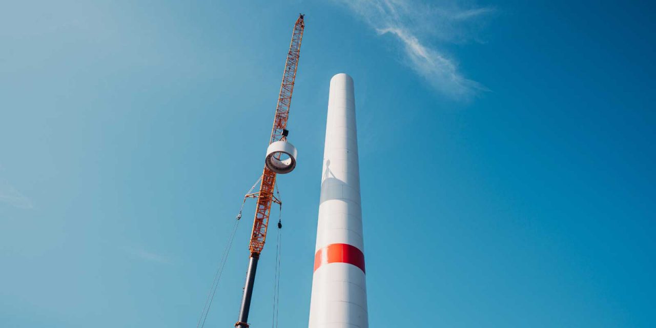 Montage eines Windturms