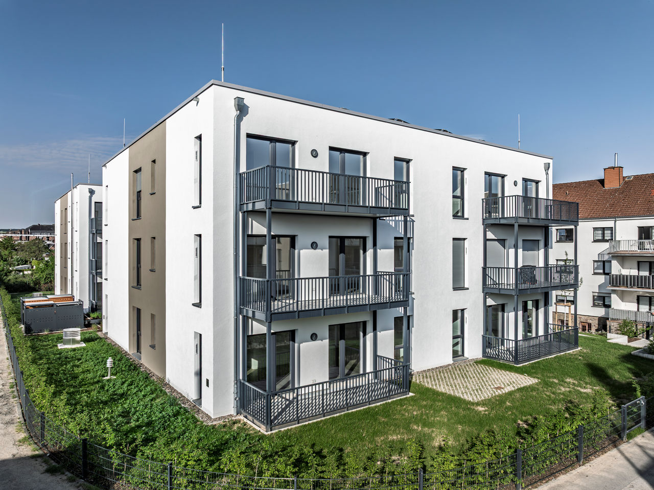 Euskirchen, 6 Punkthäuser mit Kellergeschoss