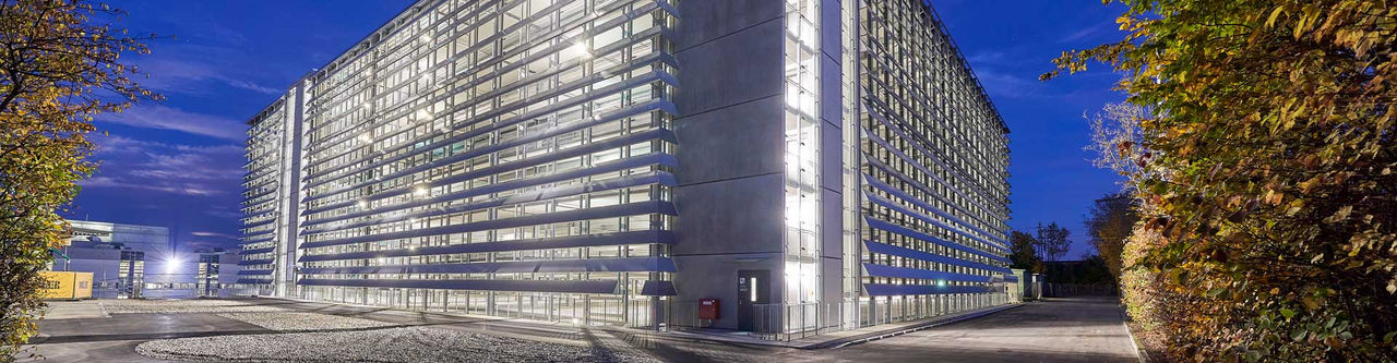 Kaufering, Parkhäuser Hilti