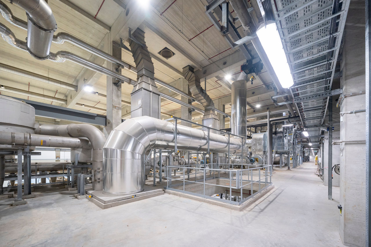 Štěti, Papiermaschine Mondi