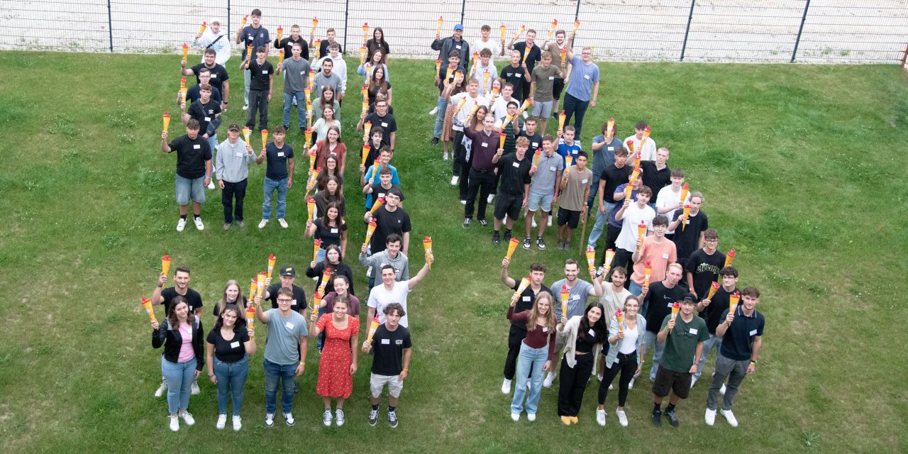 Max Bögl begrüßt 137 neue Auszubildende und dual Studierende