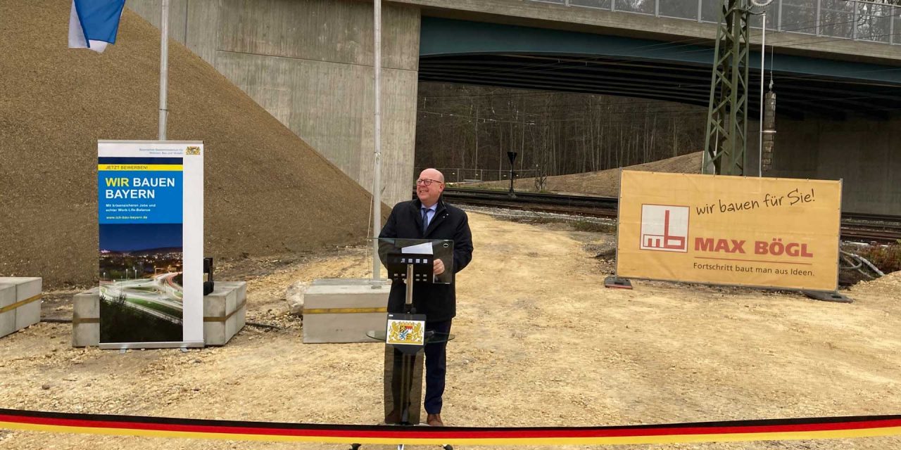 Neue Bahnbrücke in Günzburg offiziell eröffnet