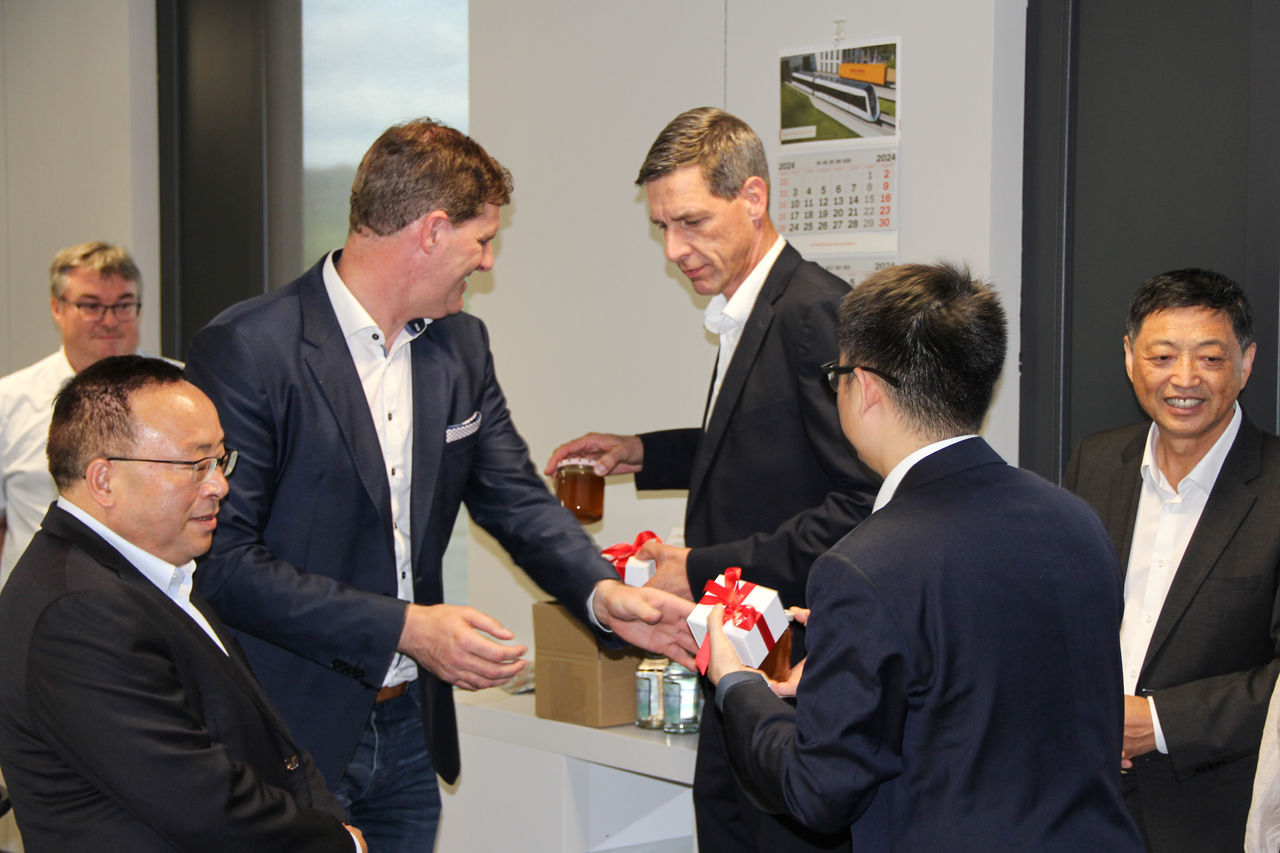 Firmengruppe Max Bögl, historisch, tsb, vertragsunterzeichnung 